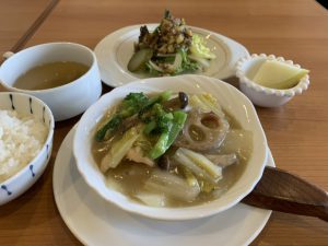 季節野菜と豚バラ肉の広東風（豆腐乳）煮込み1126D771-80D6-49B6-9296-553F9FED215E